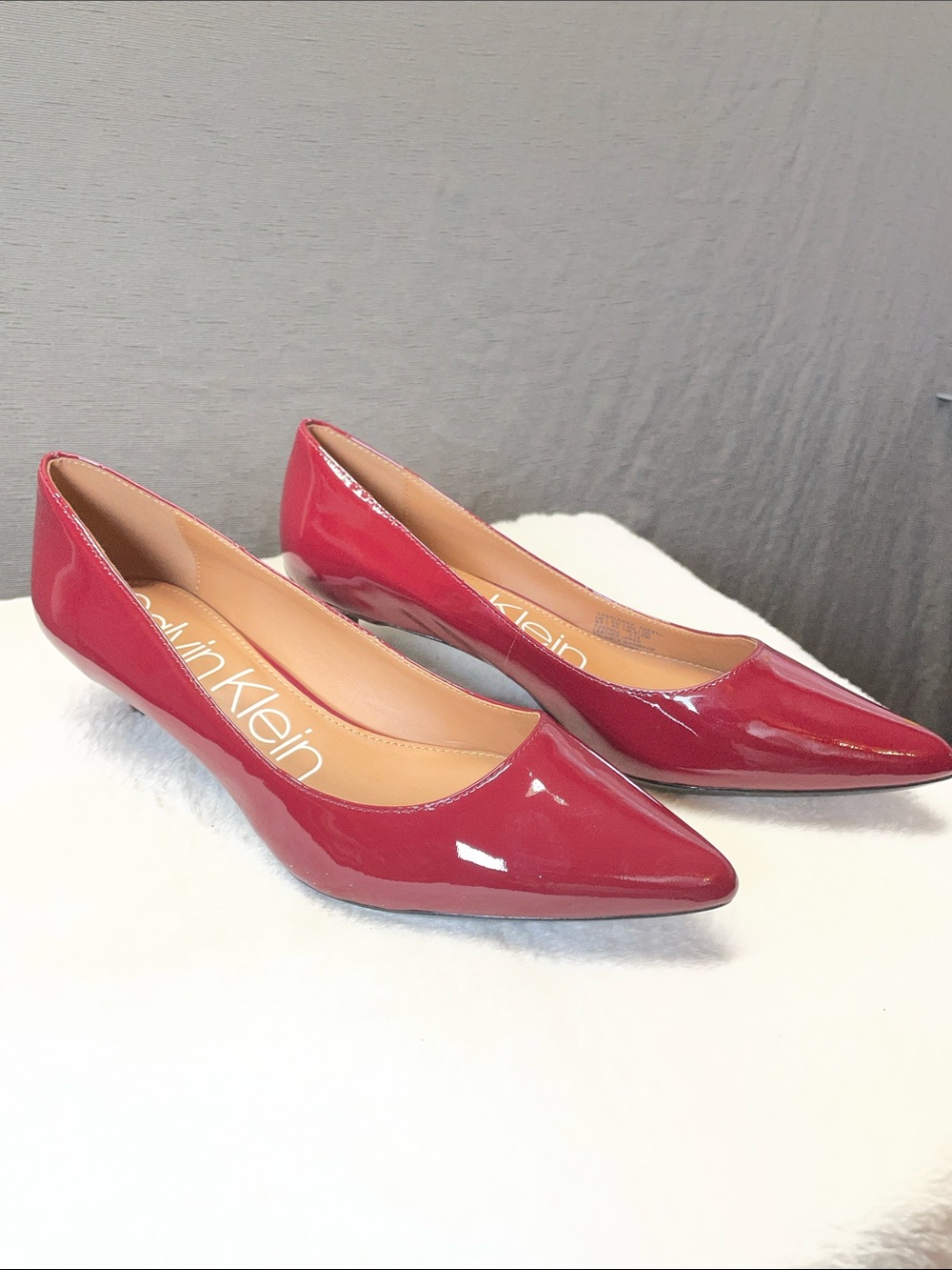 Calvin Klein Gabrianna Women's Red Patent Pointed small heels